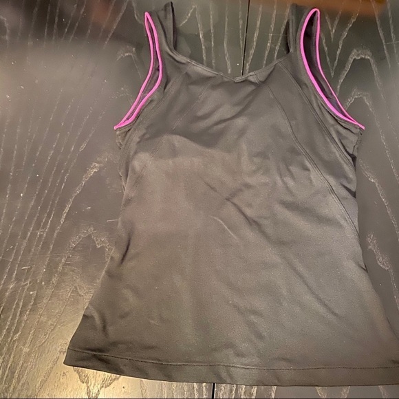 NWOT Nike Dri-Fit Thick Strap Workout Tank Top, S - Picture 2 of 5